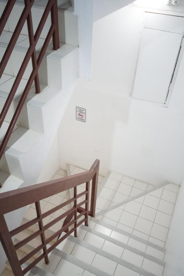 Patong Bedbox Guesthouse And Hostel מראה חיצוני תמונה