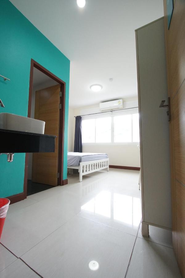 Patong Bedbox Guesthouse And Hostel מראה חיצוני תמונה