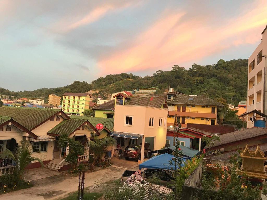 Patong Bedbox Guesthouse And Hostel מראה חיצוני תמונה